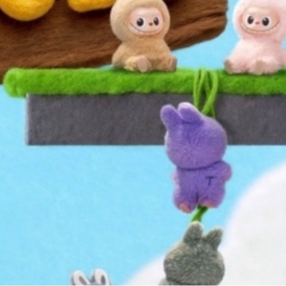 Labubu T pin for love plush pendant new drop August 28th V4 - Picture 2 of 8